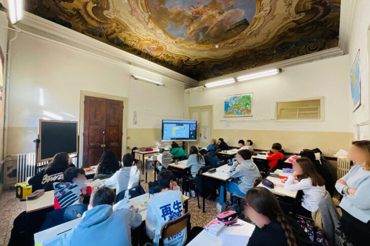 Interno classe Petrarca